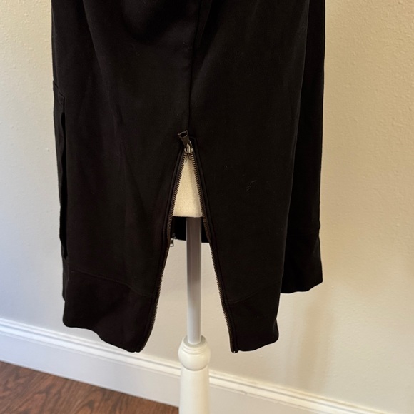 Banana Republic Black Sleeveless Hoodie - Picture 5 of 6